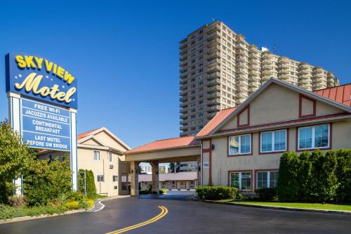 Fort Lee Hotel | Budget-Friendly Skyview Motel - Ideal for Families