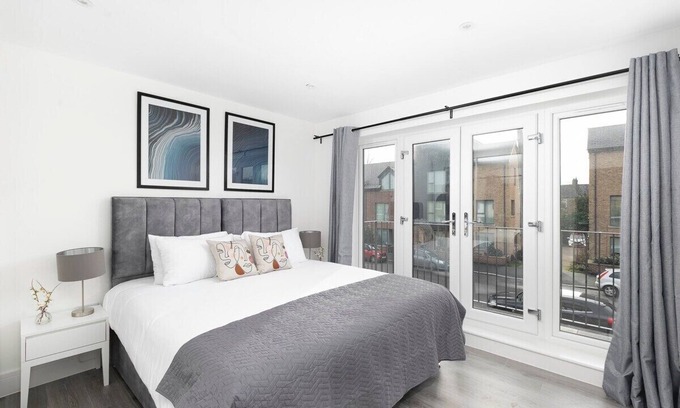 Enfield House | Cozy 1-Bedroom Retreat with Balcony at Skyvillion