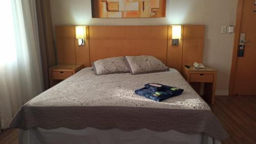 Guarulhos City Centre Apartment | Experience Slaviero1808: Oceanfront Retreat with Pool