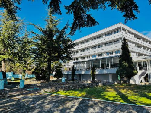 Ohrid Hotel | Beachfront Bliss at Slavija Beach Resort Hotel