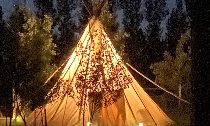 Bozeman Cabin | Experience Tipi Comfort Under the Stars with Hot Tub Access