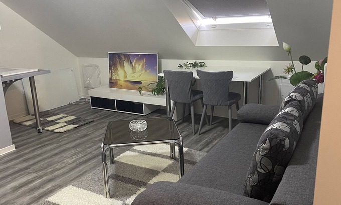Pellingen Apartment | Sleep in the nature park. Nature and only 7 Minutes to the oldest German City.