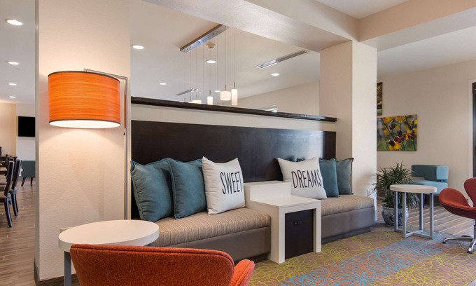 Camden Hotel | Highly Rated Sleep Inn East Camden with Family-Friendly Amenities