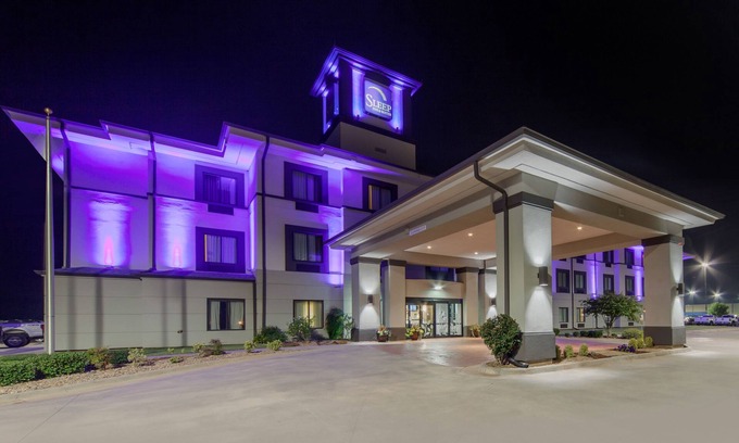 Norman Hotel | Comfortable Stay at Sleep Inn & Suites Norman by University