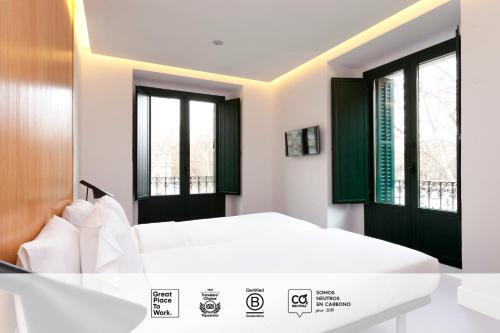 Golden Triangle of Art House | Eco-Friendly Comfort at SLEEP'N Atocha - Rated 8.9/10