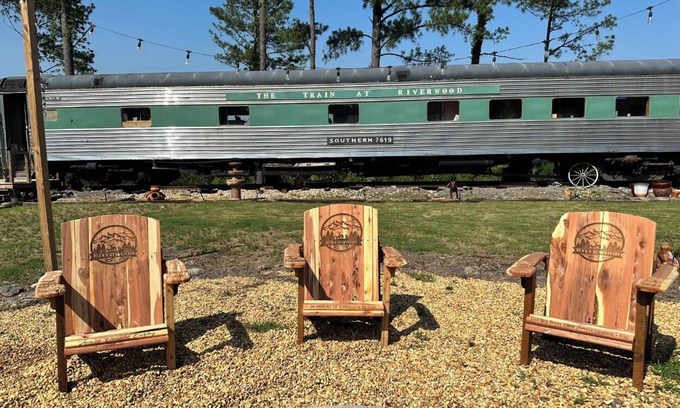 Sayre Cabin | Unique Riverfront Sleeper Train Car with Spa and Ocean View