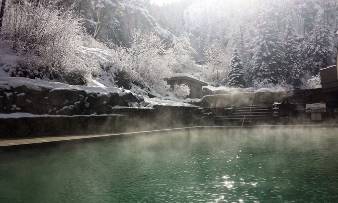 Grantsdale Cabin | Relax at Sleeping Child Hot Springs: Private Guest Retreat