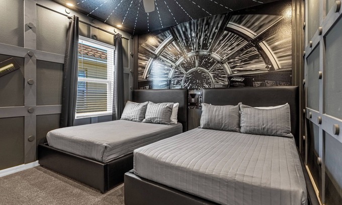 Sunridge Woods House | Spacious Resort with Pool & Hot Tub, 15 Min to Disney