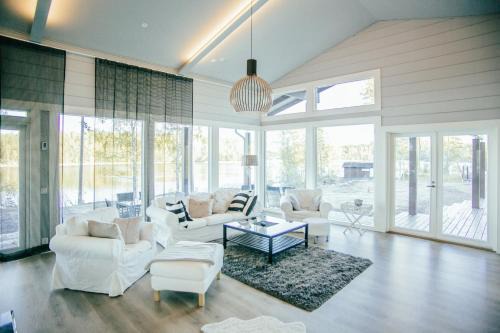 Hartola Villa | Relax at SleepWell Villa Hartola by the Lake, 4-Star Rating