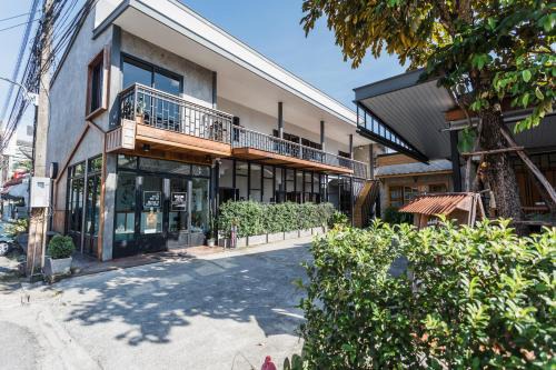 Chiang Rai Bed & Breakfast | Pet-Friendly Sleepy House Chiang Rai: Guest Rated 9.2/10