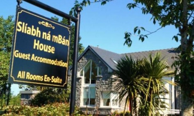 Bunratty Bed & Breakfast | Top-Rated Sliabh-na-mBan House B&B for Your Next Getaway