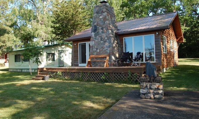 Grenville Cabin | Discover a Slice of South Dakota Paradise with Pool & Views