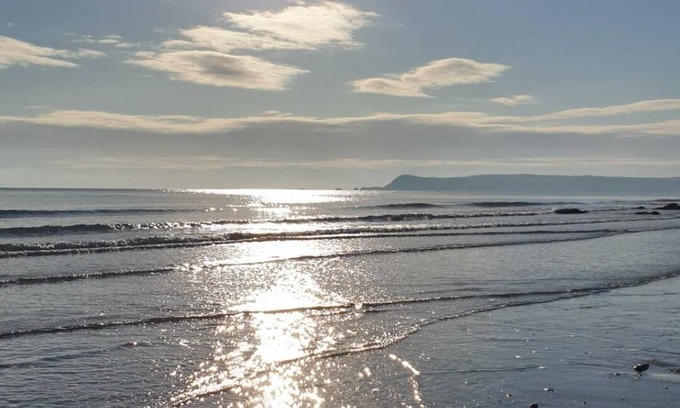 Killotteran House | Exceptional Slievenamon View: Family-Friendly Retreat