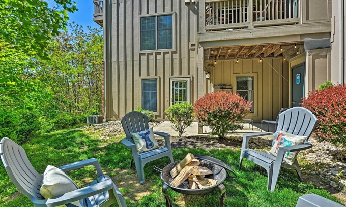 Mercersburg Condo | Elevated Comfort at Slopeside Serenity: Steps to the Lift