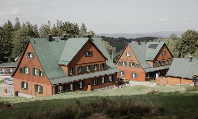 Przesieka House | Relax at Slow 4Rest / Chybotek: Pet-Friendly Retreat