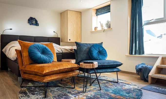 Den Burg Bed & Breakfast | Experience Tranquility at Slow Down Texel - Rated 10/10