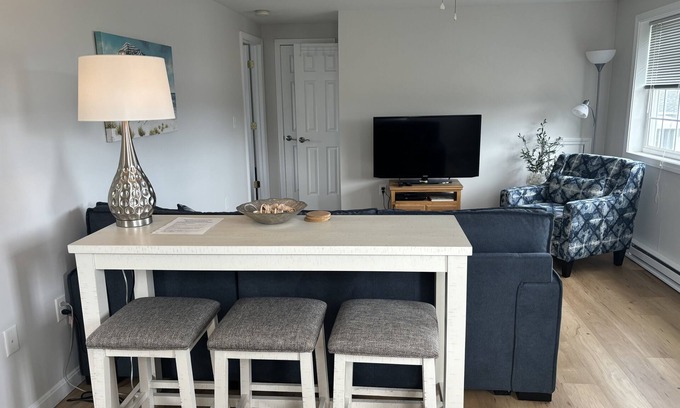 Wells Cottage | Prime Location in South Coast, Maine - Guest Rated 9.8