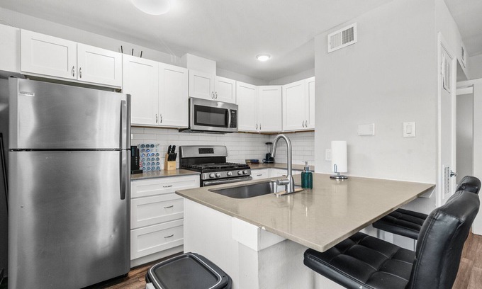 Highland Apartment | Small 1 Bedroom Apt in Highland Austin 2321