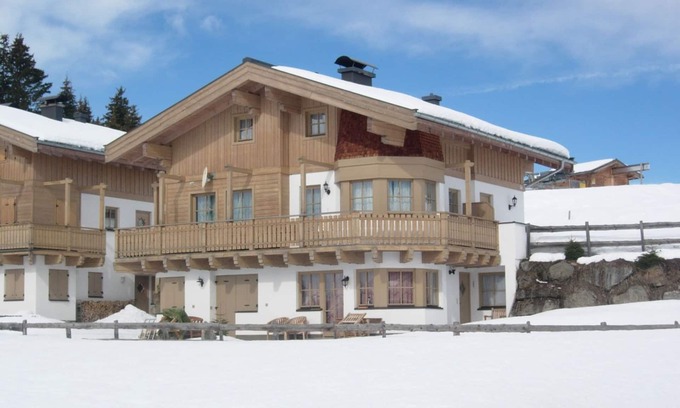 Hochkrimml Apartment | Cozy Apartment for Two with Terrace Near the Lift