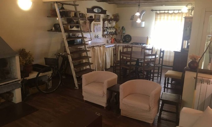 Ovindoli House | Quaint Hotel in the Heart of Ovindoli - Pet Friendly Stay
