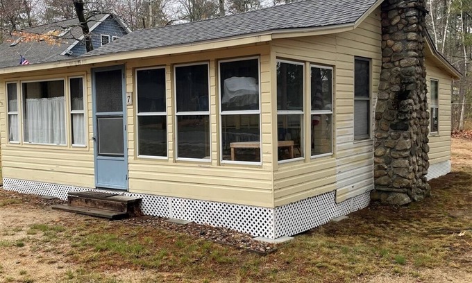 Sebago Cottage | Cozy Cottage Steps from Sebago Lake with Ocean Views