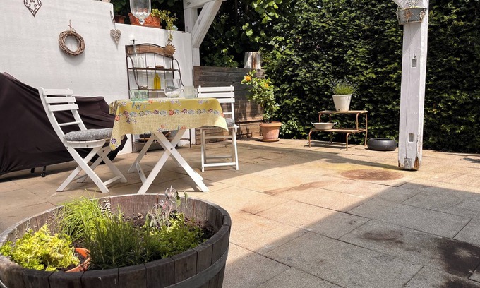 Wangen im Allgaeu Apartment | Guest Rated 10/10: Small Fine Oasis with Family Amenities