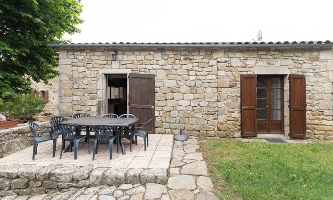 Chambonas House | Discover Les Sources Gîte La Grange with Pool & Terrace