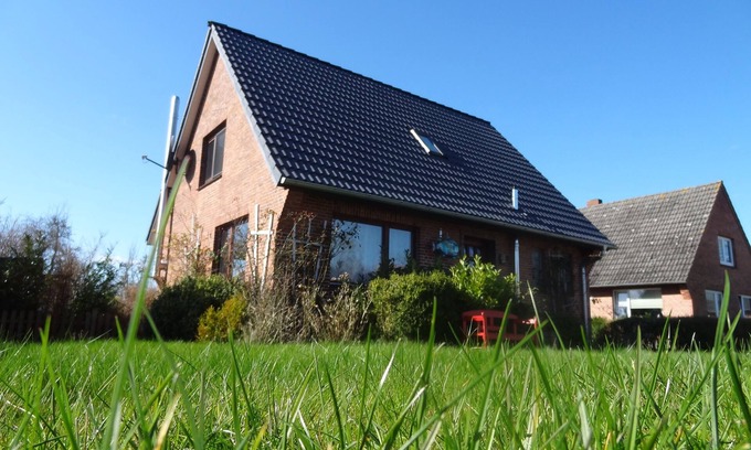 Gelting House | Idyllic Baltic House: Guest Rated 10/10 with Breakfast