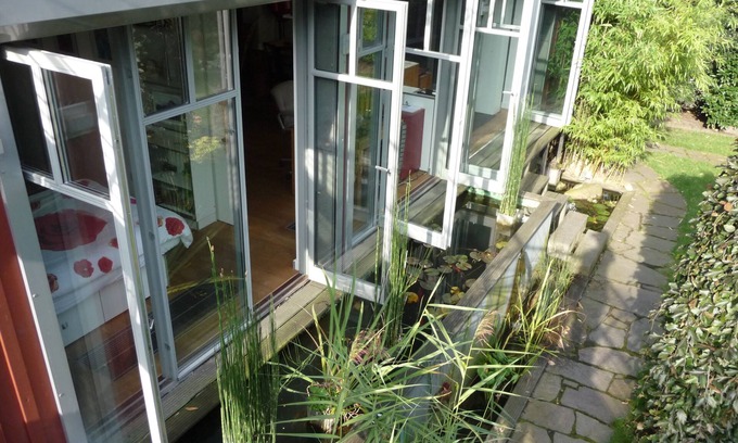Bottrop Apartment | Idyllic Oasis with Spa and Ocean Views in the Ruhr Area
