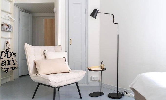 Ullanlinna Apartment | Cozy Studio with Great Bathroom in Ullanlinna - Rated 9/10