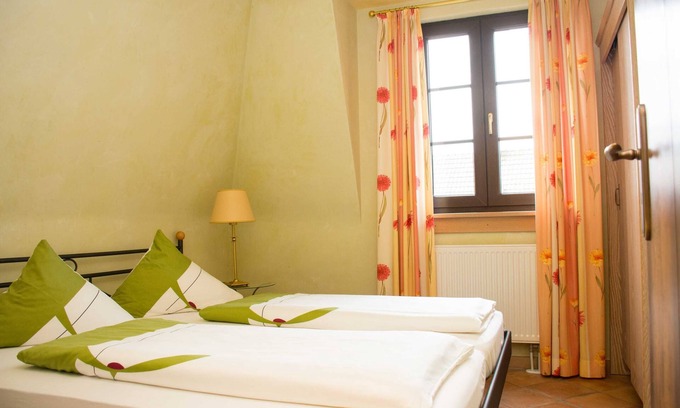 Rust House | Cozy Suite at Hotel Casa Rustica with Breakfast Included