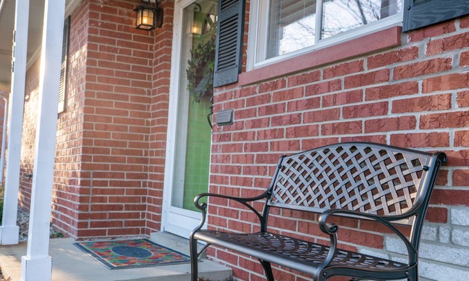 Belleville House | Inviting Belleville Cozy Ranch: Family-Friendly & Rated 10/10