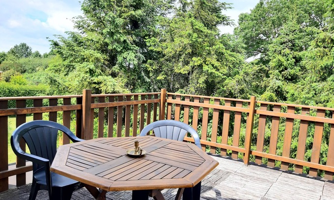 Guelzow Apartment | Idyllic Rooftop Retreat for Two in Charming Village