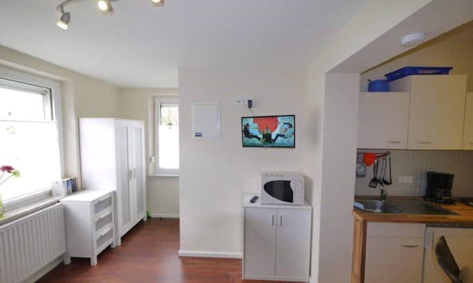 Borkum Apartment | Cozy Ocean View Apartment with Spa & Kitchen for 2 Guests
