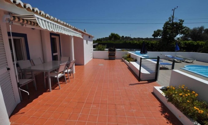 Silves House | Pet-Friendly Villa with Private Pool and Ocean Views