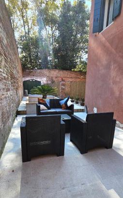 Castello Apartment | Charming Villa Retreat with Private Garden & High Guest Rating