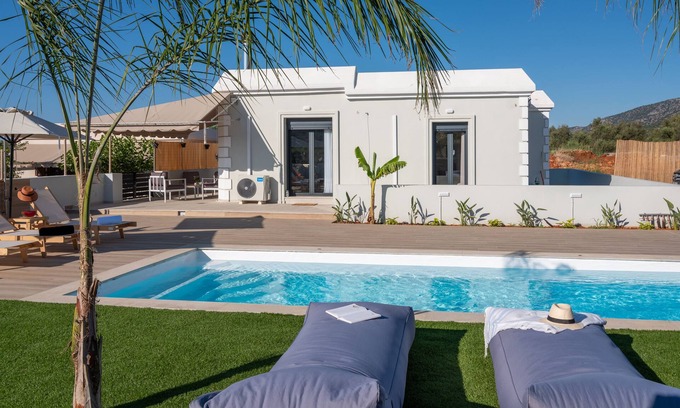 Malia Villa | Discover Villa Helia: Private Pool & Ocean Views Await
