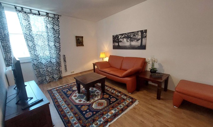 Kempten Apartment | Central Kempten Apartment with Kitchen & Breakfast Included