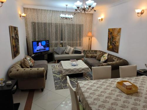 Al Khan Apartment | Stylish Smart Home Retreat - AYLA with Oceanfront Views