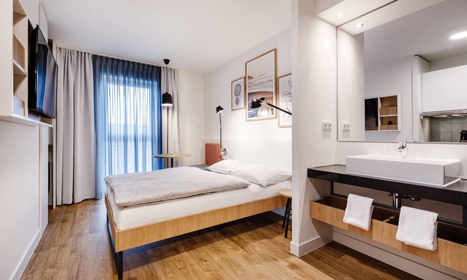 Mannheim Apartment | Convenient SMARTments Business Near Mannheim Hauptbahnhof