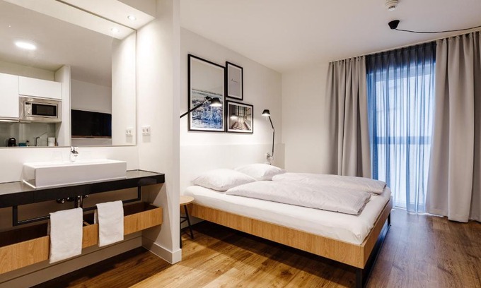 Mannheim Apartment | Convenient Stay at SMARTments Business Mannheim Hauptbahnhof