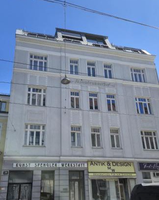 Oberdobling Apartment | Comfortable Smile Apartments Döbling: Pet & Child Friendly