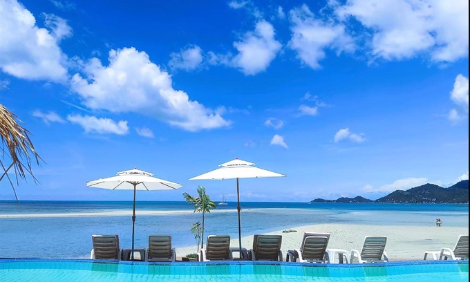 Bophut Hotel | Relax at Smile Samui Chaweng Beach Front Resort