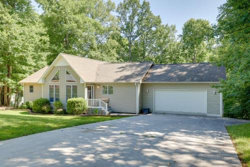 Moneta House | Relax at Smith Mountain Lake Home with Hot Tub & Dock