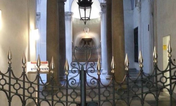 Genoa Historical Centre House | Top-Rated Stay at SMITHS & HERREROS with Kitchen Amenities