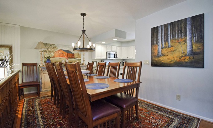 Blowing Rock Condo | Smokies 2 | Fireplace, Restaurant, Pool, Spa