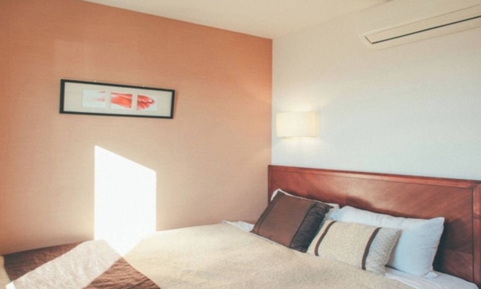 Kikugawa Hotel | Budget-Friendly Kikugawa Hotel with Breakfast and Kitchen