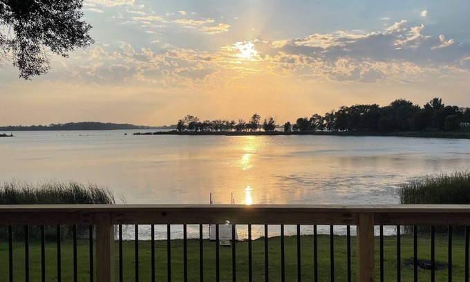 Lake City Cabin | S’more Sunsets on Roy Lake. Spectacular deck views from this 2-bedroom cabin.