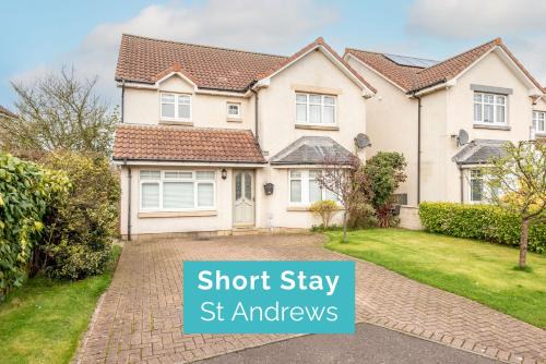 Pittenweem House | Discover Smugglers' Gait: 4-Star Pet-Friendly Retreat