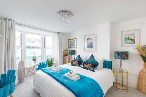 Rottingdean Apartment | Idyllic Smugglers Snug by the Sea - Family-Friendly Retreat